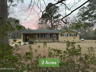 131 Pineway Street NE, Whiteville, NC 28472