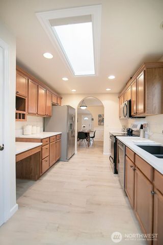 18 Willow Point Loop, Longview, WA 98632