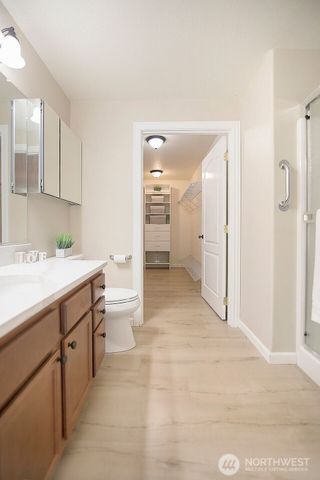 18 Willow Point Loop, Longview, WA 98632