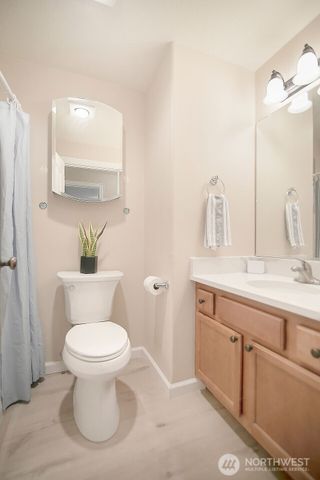 18 Willow Point Loop, Longview, WA 98632