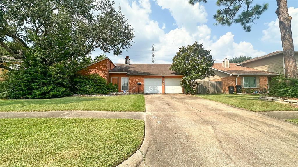 8618 Quail Vista Drive, Missouri City, TX 77489