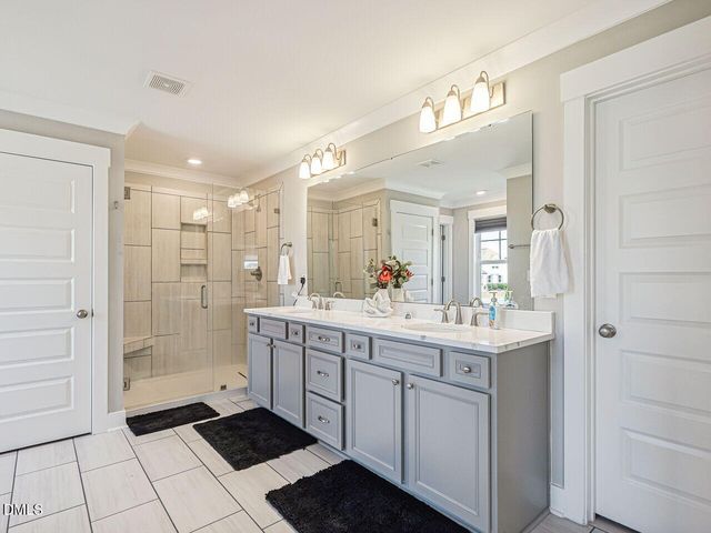 336 Dungannon Lp, Clayton, NC 27520