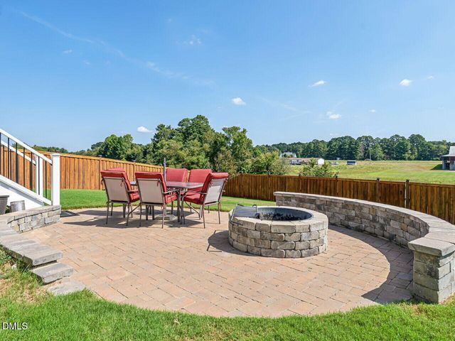 336 Dungannon Lp, Clayton, NC 27520