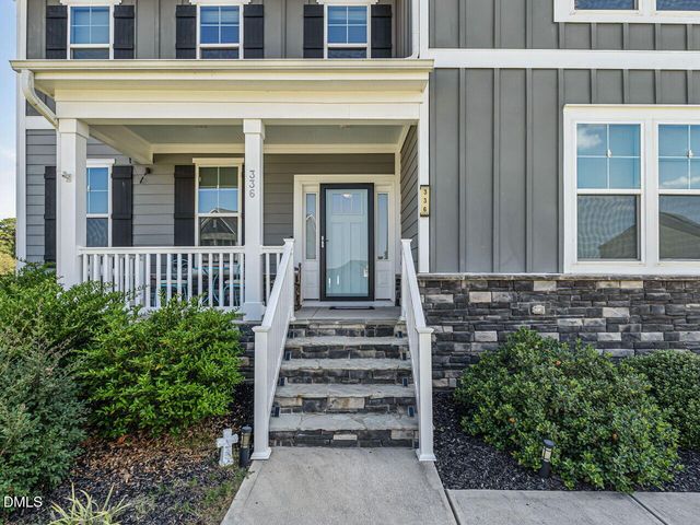 336 Dungannon Lp, Clayton, NC 27520