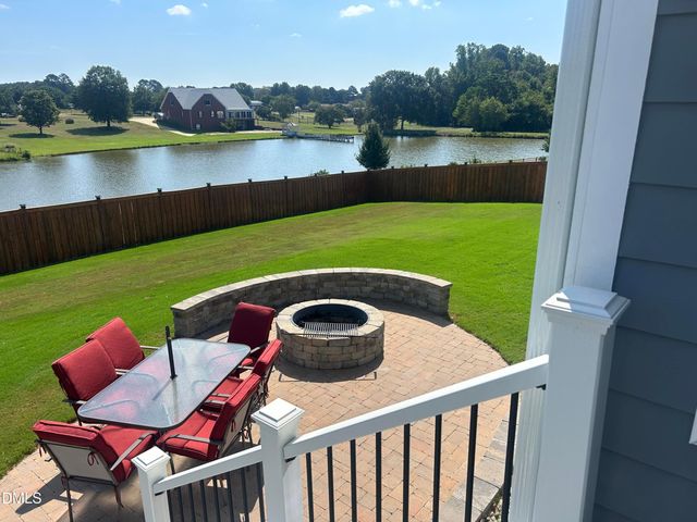 336 Dungannon Lp, Clayton, NC 27520
