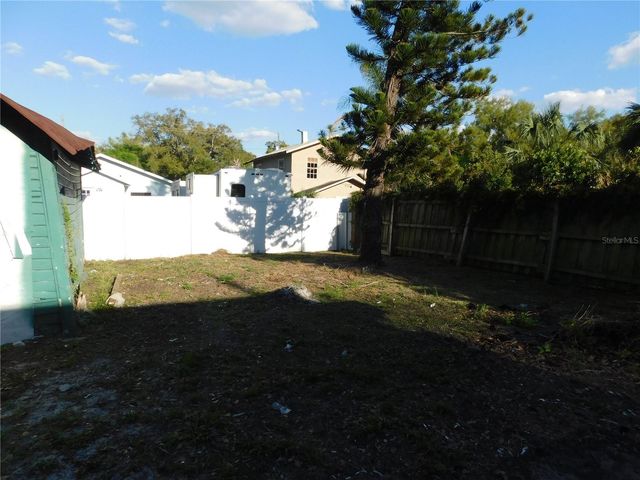 8015 N 11TH STREET, Tampa, FL 33604