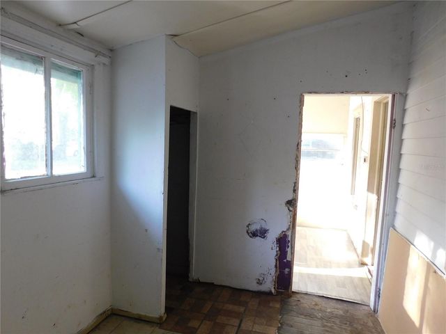 8015 N 11TH STREET, Tampa, FL 33604