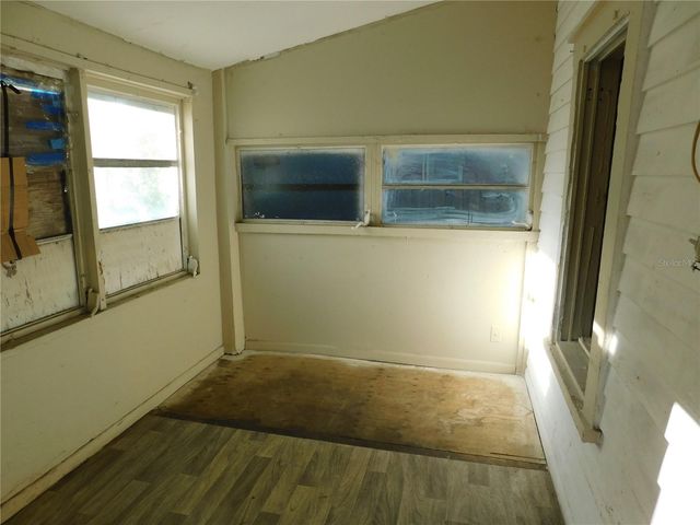 8015 N 11TH STREET, Tampa, FL 33604