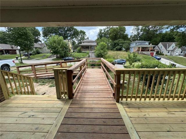 1836 Freeman Avenue, Kansas City, KS 66102
