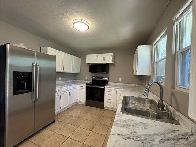 1836 Freeman Avenue, Kansas City, KS 66102