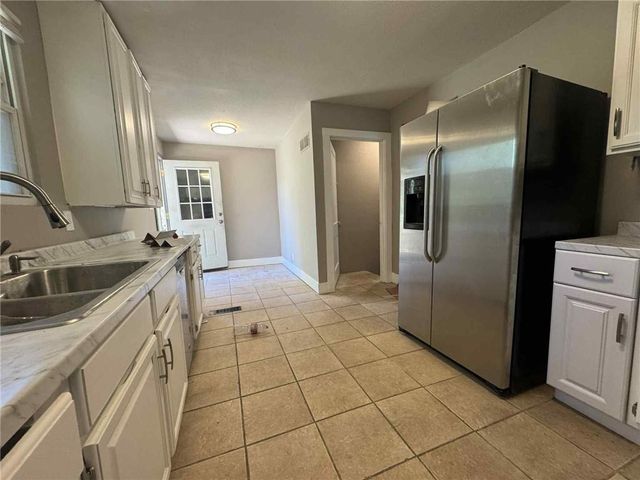 1836 Freeman Avenue, Kansas City, KS 66102