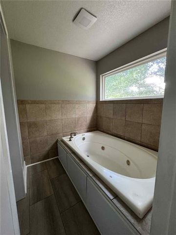 1836 Freeman Avenue, Kansas City, KS 66102
