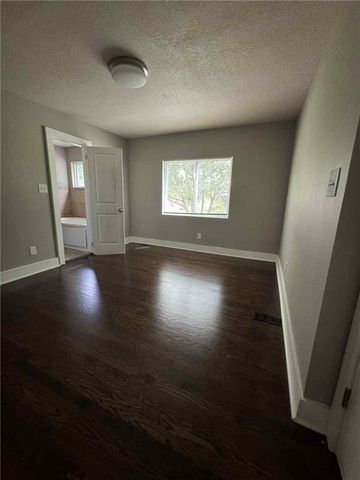 1836 Freeman Avenue, Kansas City, KS 66102