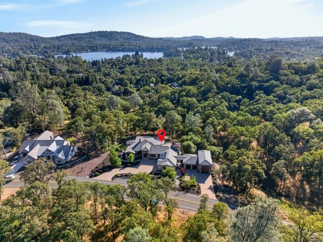 23310 Darkhorse Drive, Auburn, CA 95602