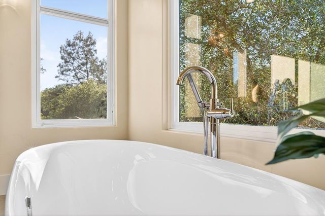 23310 Darkhorse Drive, Auburn, CA 95602