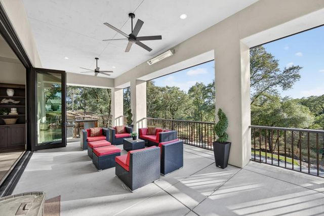 23310 Darkhorse Drive, Auburn, CA 95602