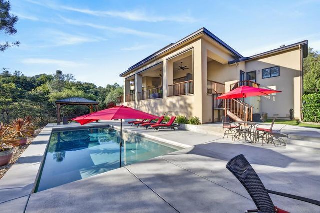 23310 Darkhorse Drive, Auburn, CA 95602