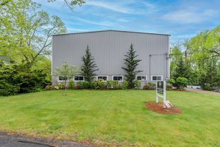 31 Garage Rd, Sunderland, MA 01375