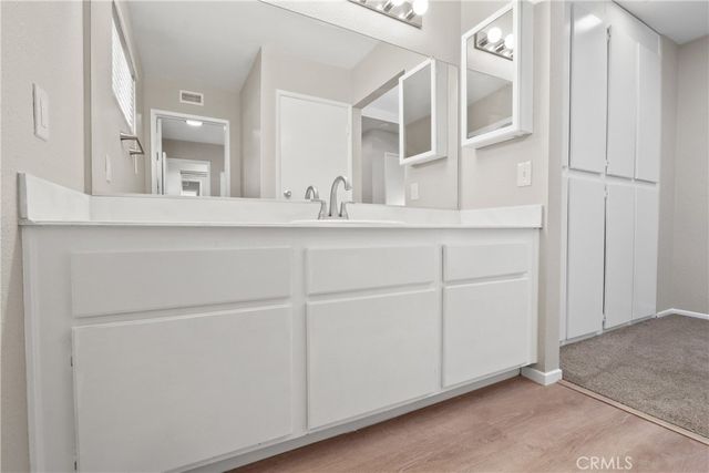 989 W Imperial D, La Habra, CA 90631