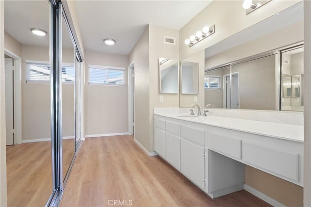 989 W Imperial D, La Habra, CA 90631