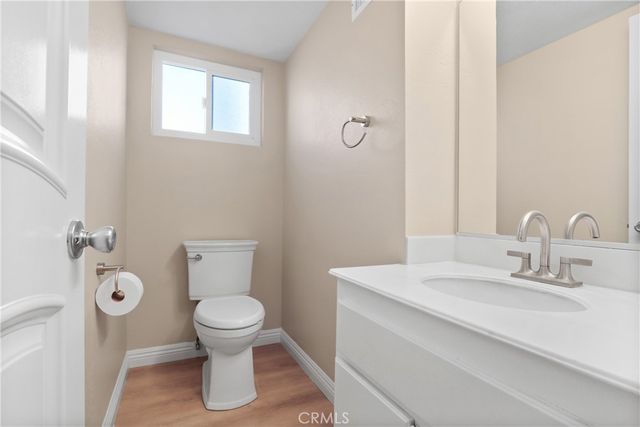 989 W Imperial D, La Habra, CA 90631