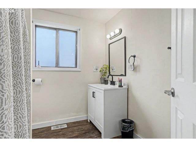 1537 LEHIGH Way, Albany, OR 97322