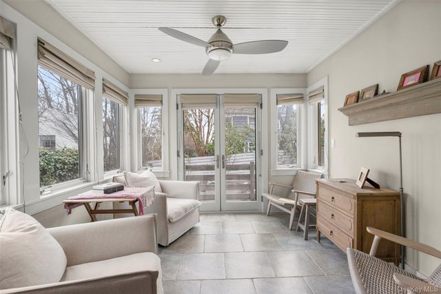 35 Wildwood Road, New Rochelle, NY 10804