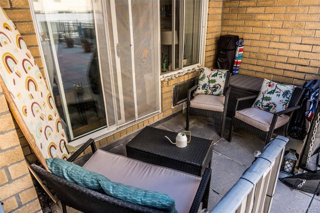 650 Shore Road 1C, Long Beach, NY 11561