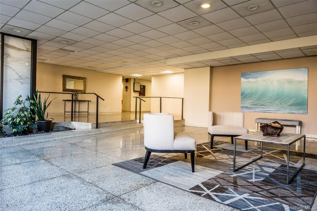 650 Shore Road 1C, Long Beach, NY 11561