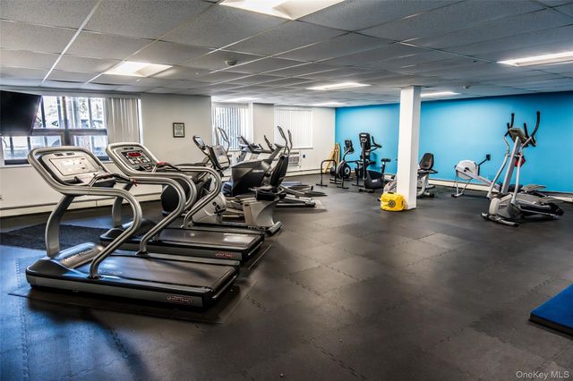 650 Shore Road 1C, Long Beach, NY 11561