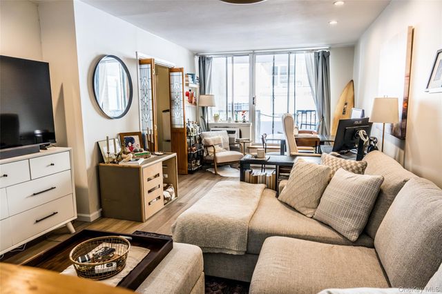 650 Shore Road 1C, Long Beach, NY 11561