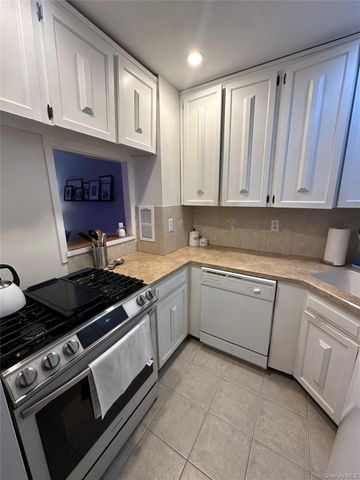 650 Shore Road 1C, Long Beach, NY 11561