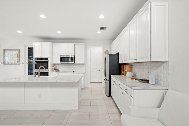 4764 SW Briarwood Court, Stuart, FL 34997
