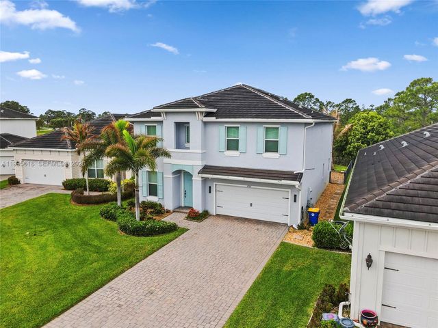 4764 SW Briarwood Court, Stuart, FL 34997