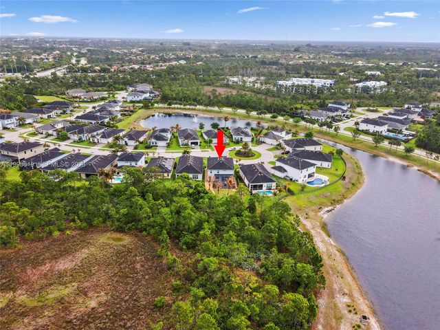 4764 SW Briarwood Court, Stuart, FL 34997