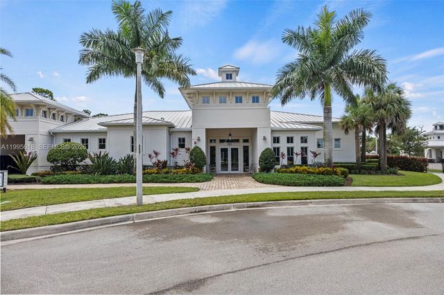 4764 SW Briarwood Court, Stuart, FL 34997