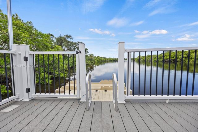 4764 SW Briarwood Court, Stuart, FL 34997