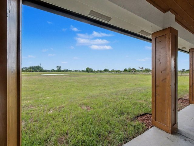 9480 Carlton Road, Port St. Lucie, FL 34987