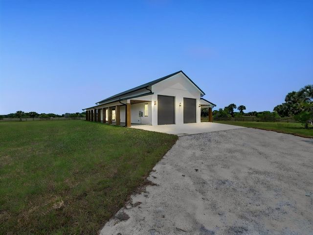 9480 Carlton Road, Port St. Lucie, FL 34987
