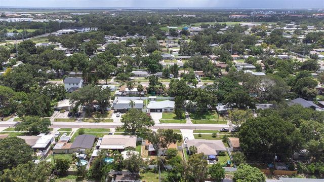 4425 W WYOMING AVENUE, Tampa, FL 33616