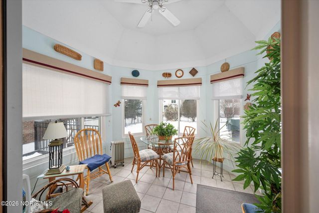 3204 Deep Water Lane, Maumee, OH 43537