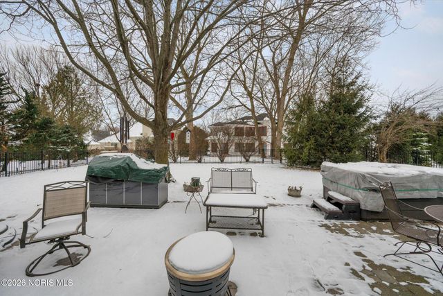 3204 Deep Water Lane, Maumee, OH 43537