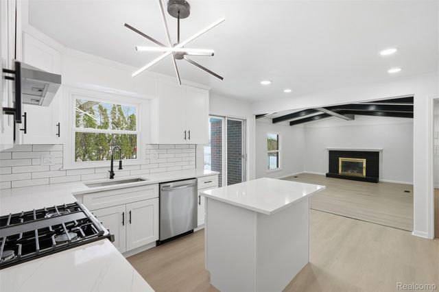 44570 Tillotson Drive, Canton Charter Township, MI 48187