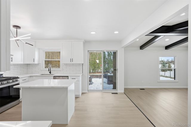 44570 Tillotson Drive, Canton Charter Township, MI 48187