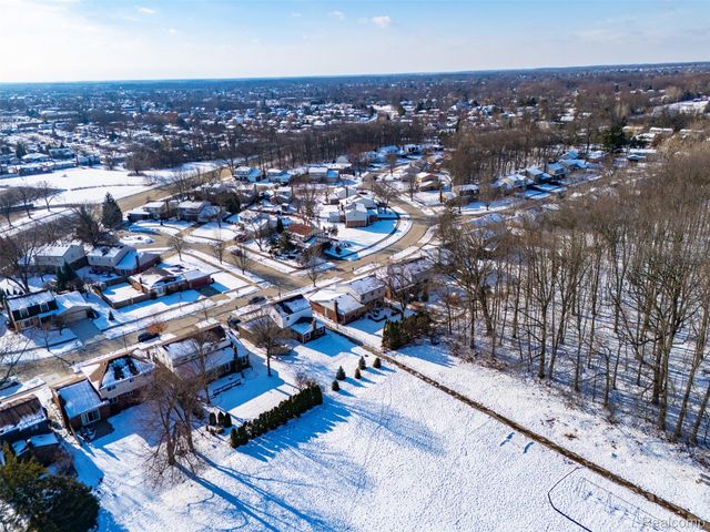 44570 Tillotson Drive, Canton Charter Township, MI 48187