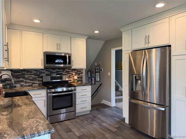 38604 Maes Street, Westland, MI 48186