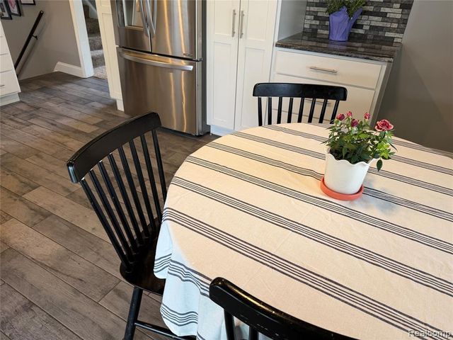 38604 Maes Street, Westland, MI 48186