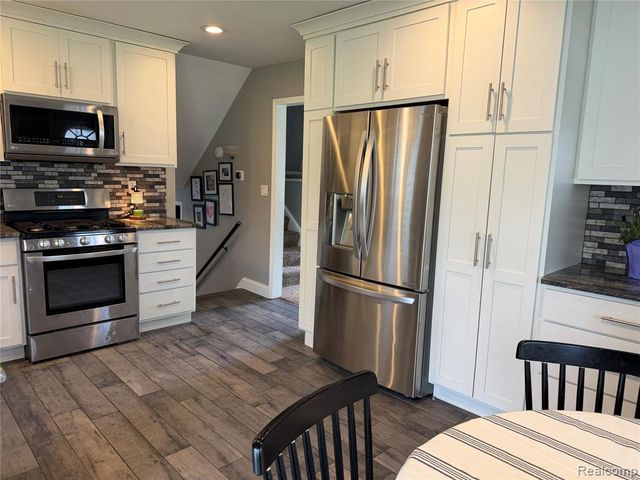 38604 Maes Street, Westland, MI 48186