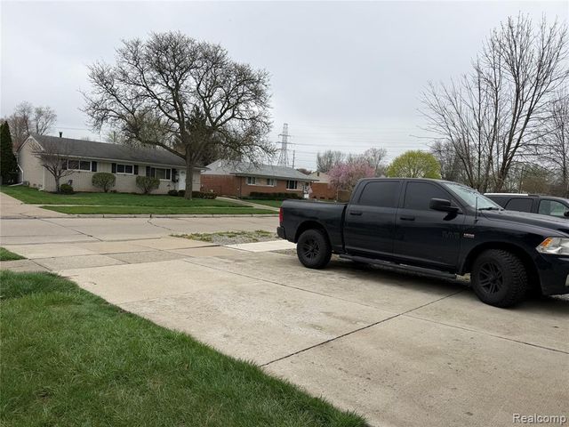 38604 Maes Street, Westland, MI 48186