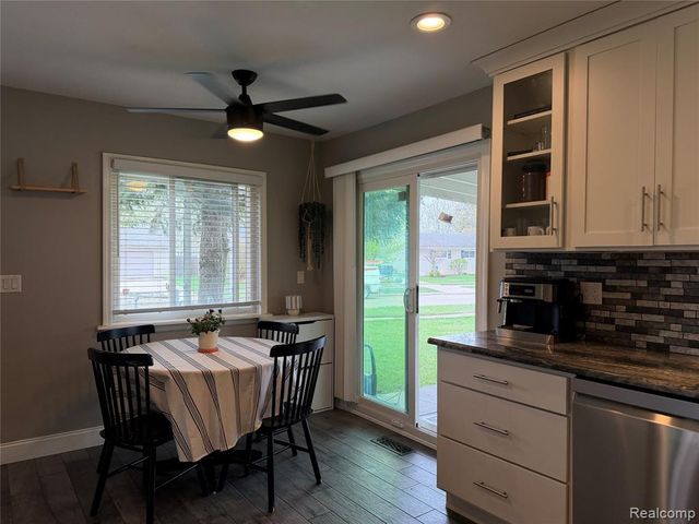 38604 Maes Street, Westland, MI 48186